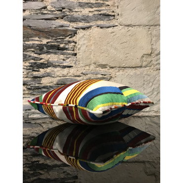 Coussin Brodee Geometrique Pierre Frey 40/40