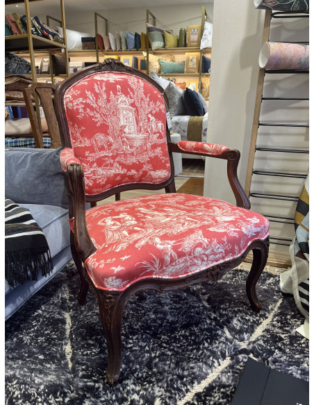 Fauteuil louis xv pf rouge jouy  h96/l65 