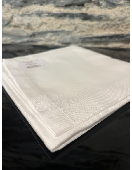 Serviette de table blanche satin  56/56